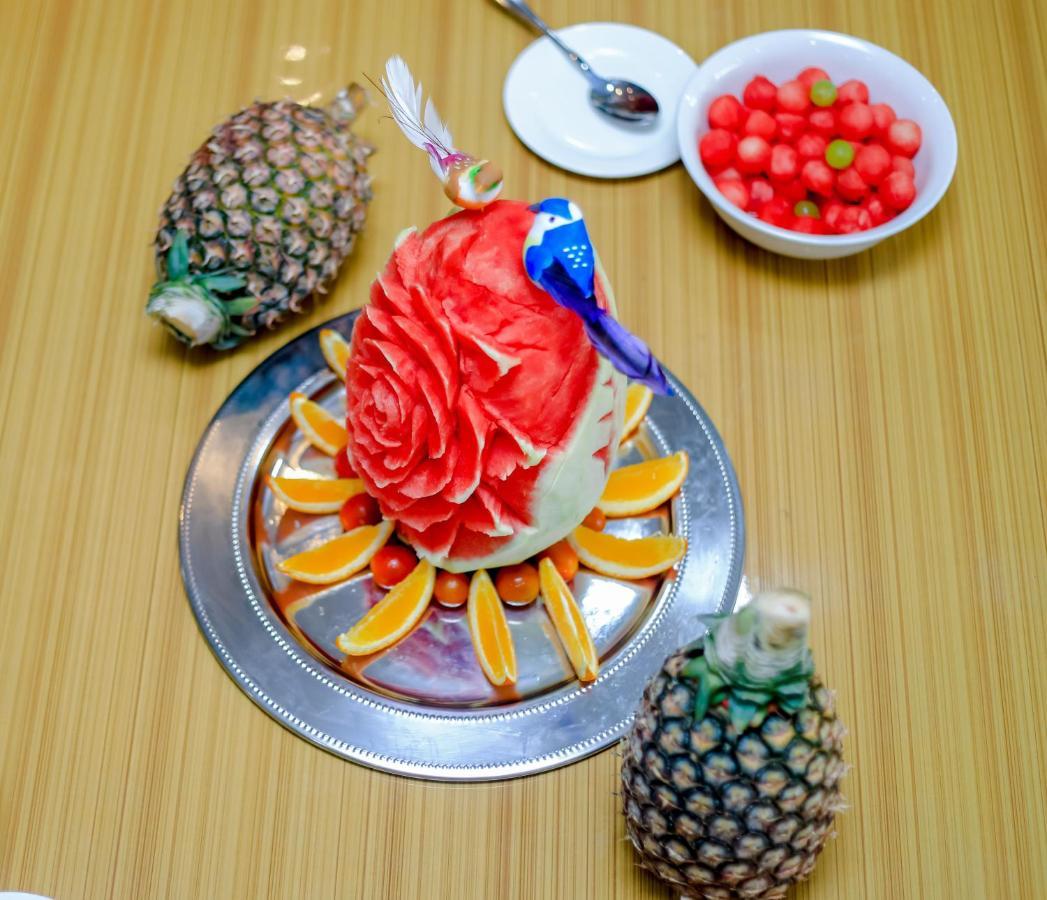 Lark Hotel ดาร์เอสซาลาม ภายนอก รูปภาพ
