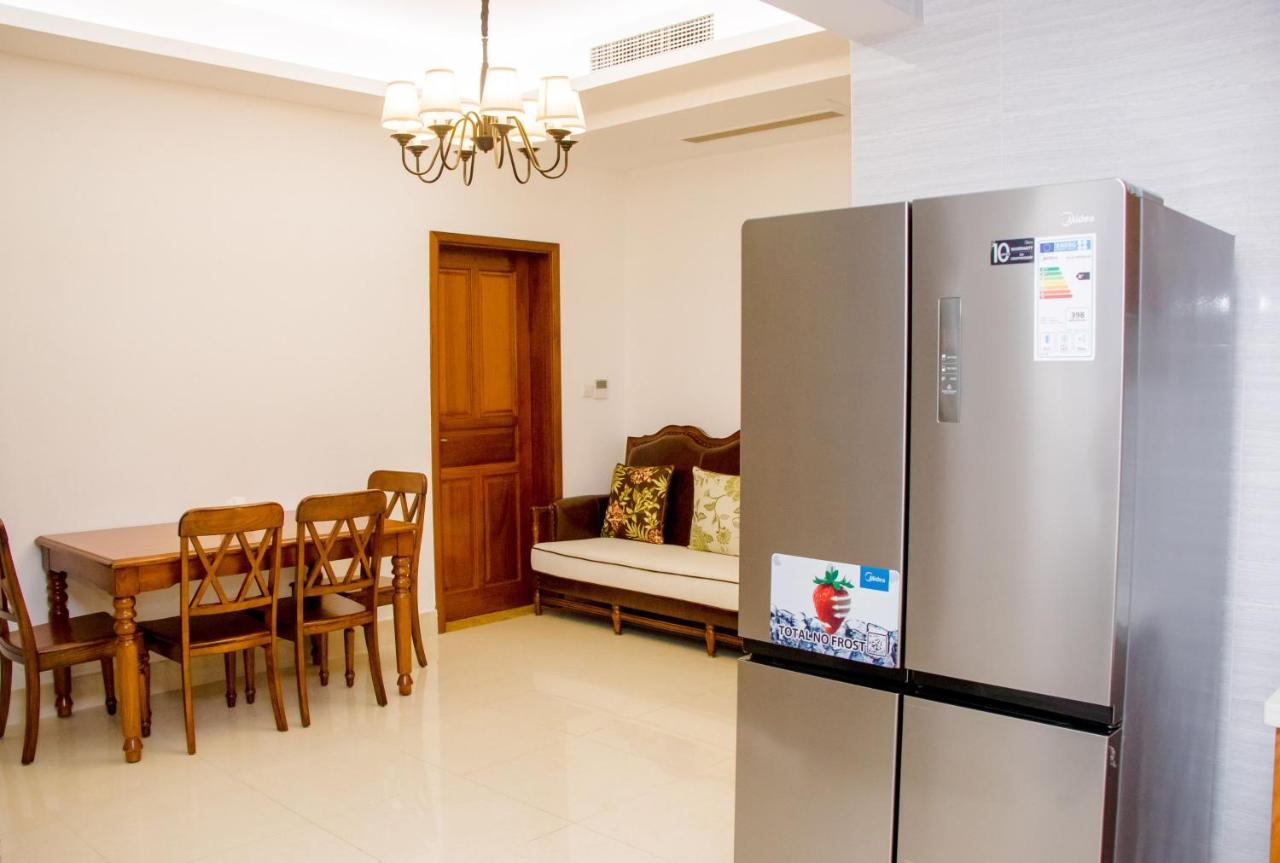 Lark Hotel ดาร์เอสซาลาม ภายนอก รูปภาพ