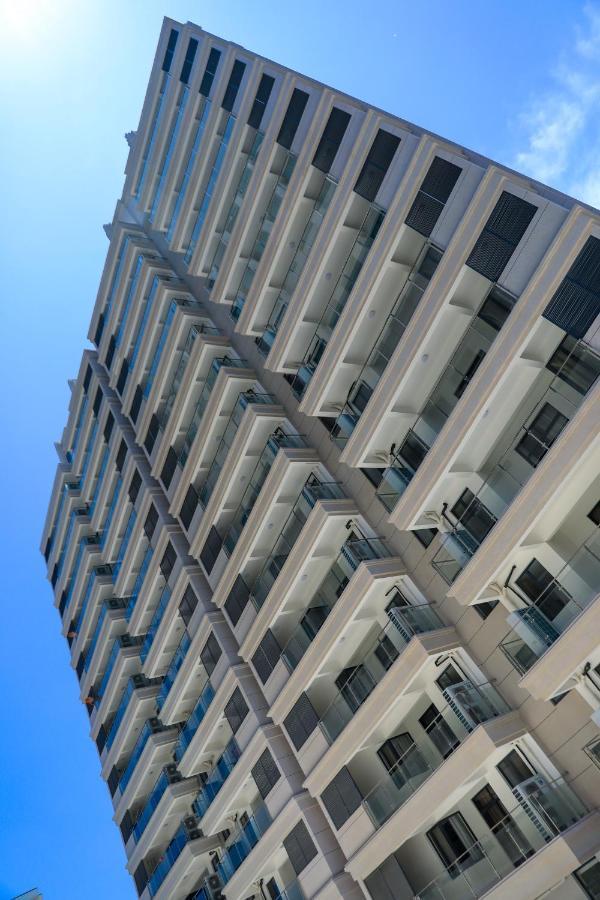 Lark Hotel ดาร์เอสซาลาม ภายนอก รูปภาพ